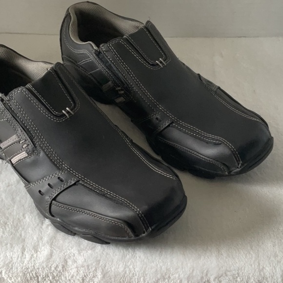 Skechers Black Slip-On Loafers with Polished Finish - Picture 1 of 8